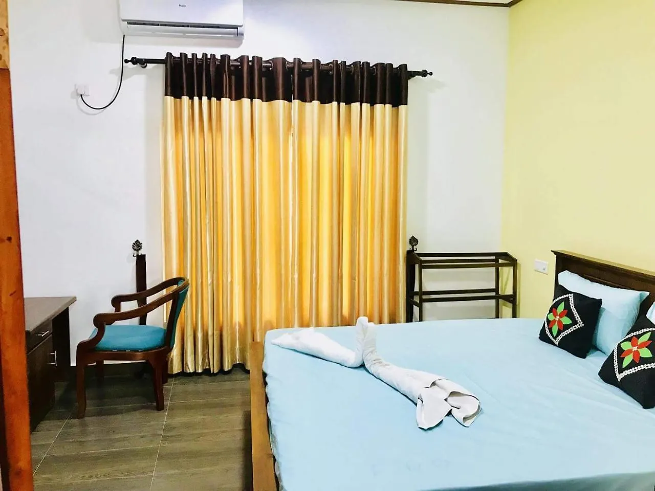 Ocean Gate Negombo Bed & Breakfast